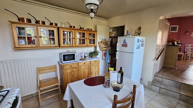 Ma-Cabane - Vente Maison Lussac-les-Églises, 150 m²