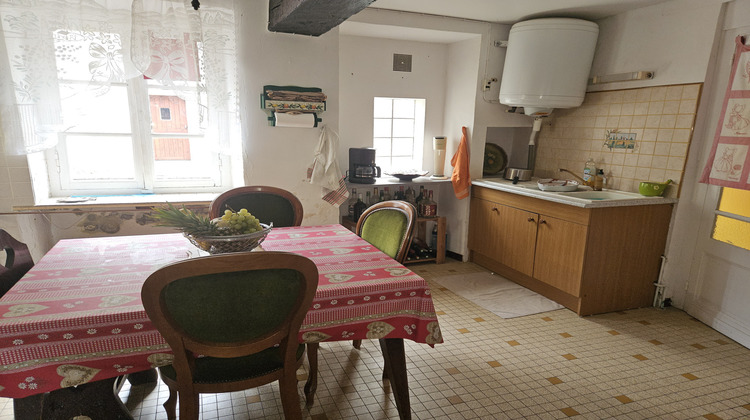 Ma-Cabane - Vente Maison Lussac-les-Églises, 60 m²