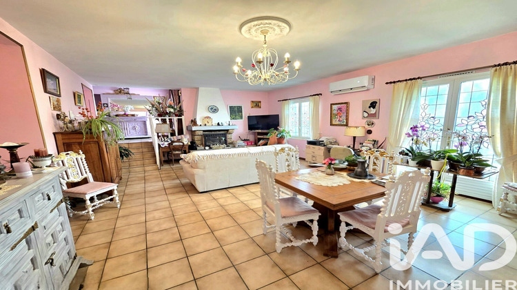 Ma-Cabane - Vente Maison Lussac-les-Églises, 184 m²