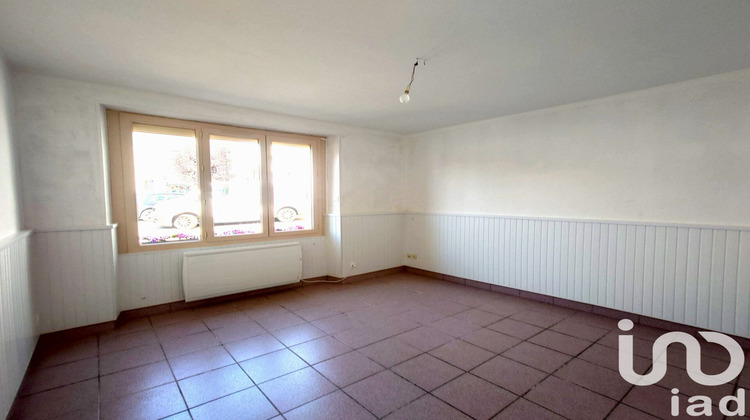 Ma-Cabane - Vente Maison Lussac-les-Églises, 73 m²