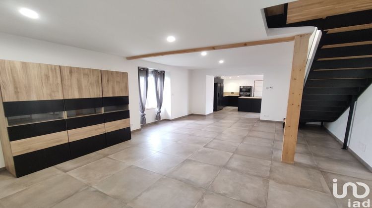 Ma-Cabane - Vente Maison Lussac-les-Châteaux, 115 m²