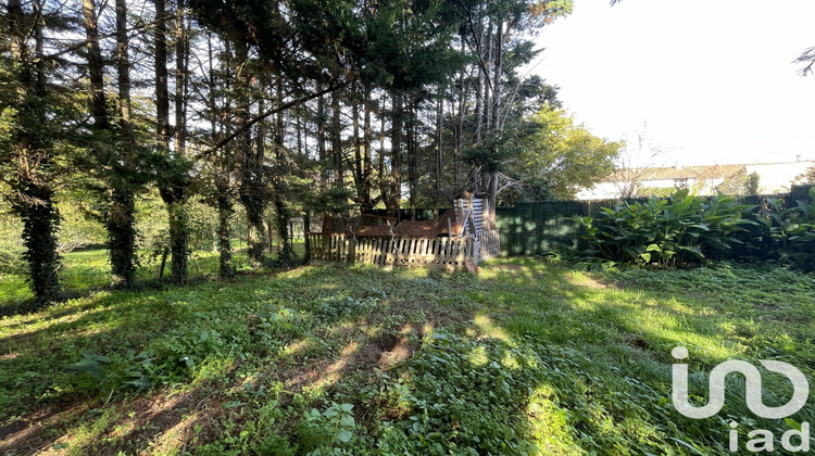 Ma-Cabane - Vente Maison Lussac-les-Châteaux, 145 m²