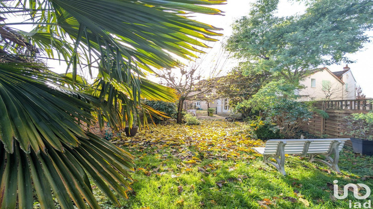 Ma-Cabane - Vente Maison Lussac-les-Châteaux, 123 m²