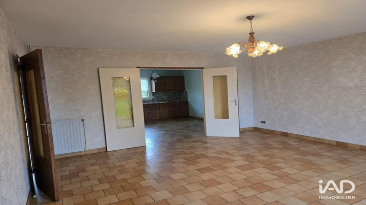 Ma-Cabane - Vente Maison Lussac-les-Châteaux, 88 m²
