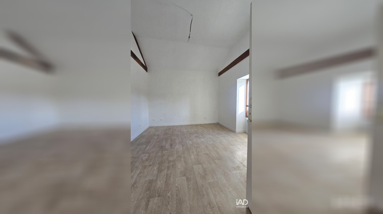 Ma-Cabane - Vente Maison Lussac-les-Châteaux, 64 m²