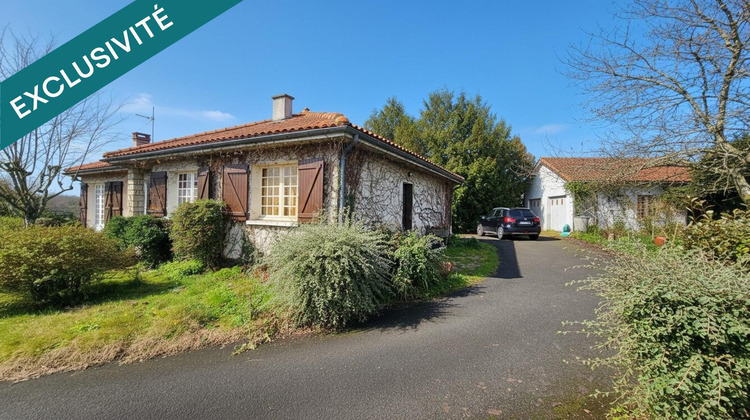 Ma-Cabane - Vente Maison Lussac-les-Chateaux, 145 m²