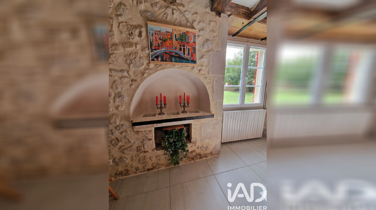 Ma-Cabane - Vente Maison Lussac-les-Châteaux, 298 m²