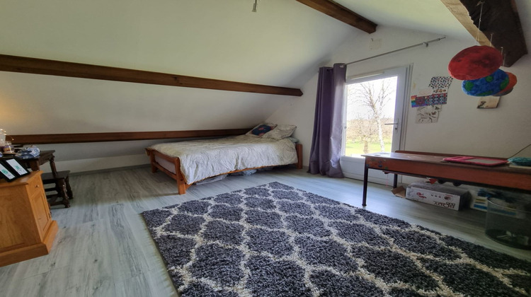 Ma-Cabane - Vente Maison LUSSAC-LES-EGLISES, 86 m²