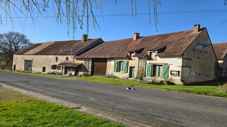 Ma-Cabane - Vente Maison LUSSAC-LES-EGLISES, 220 m²