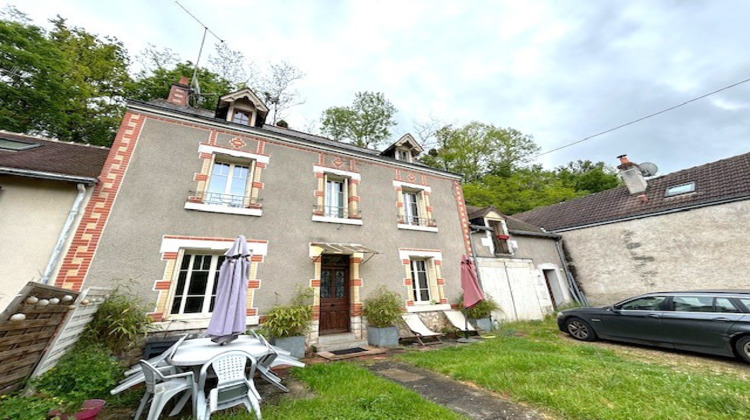 Ma-Cabane - Vente Maison LUSSAULT-SUR-LOIRE, 130 m²