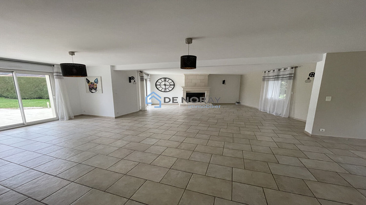 Ma-Cabane - Vente Maison LUSSAULT-SUR-LOIRE, 360 m²