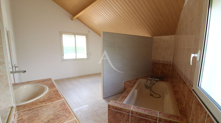 Ma-Cabane - Vente Maison LUSSAULT-SUR-LOIRE, 131 m²