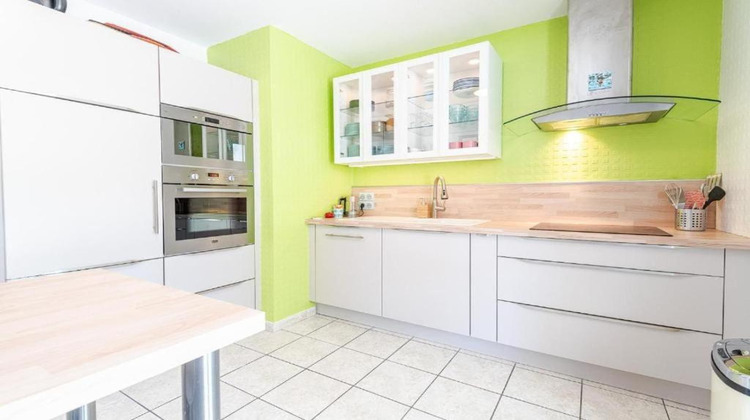 Ma-Cabane - Vente Maison LUSSAULT-SUR-LOIRE, 105 m²