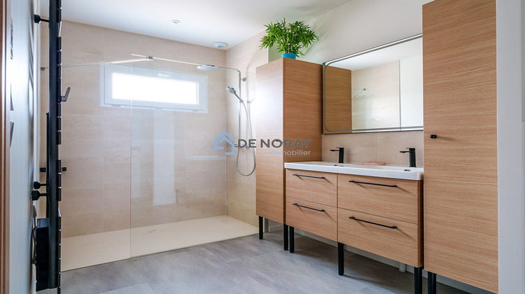 Ma-Cabane - Vente Maison LUSSAULT-SUR-LOIRE, 187 m²