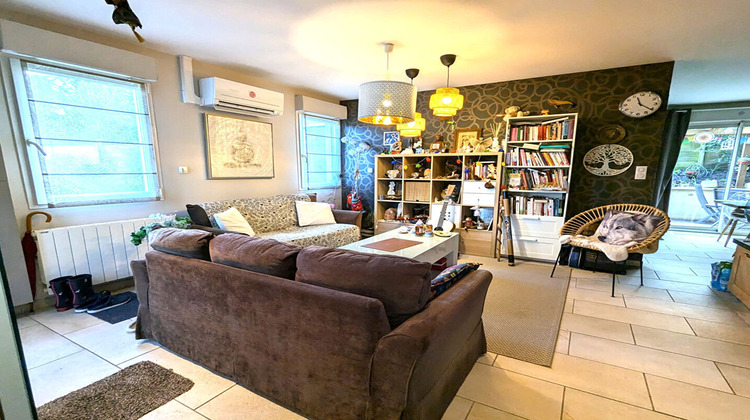 Ma-Cabane - Vente Maison LUSSAULT-SUR-LOIRE, 63 m²