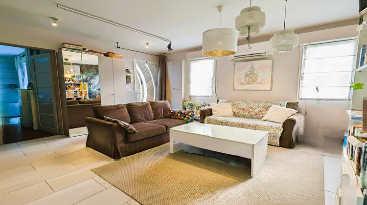 Ma-Cabane - Vente Maison LUSSAULT-SUR-LOIRE, 63 m²