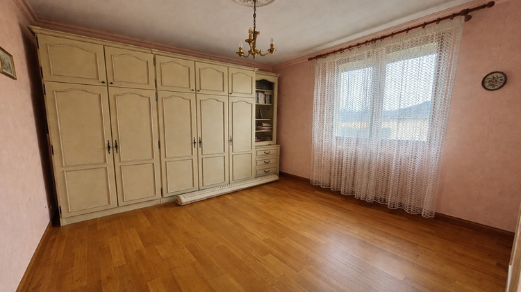 Ma-Cabane - Vente Maison LUSSAULT-SUR-LOIRE, 110 m²