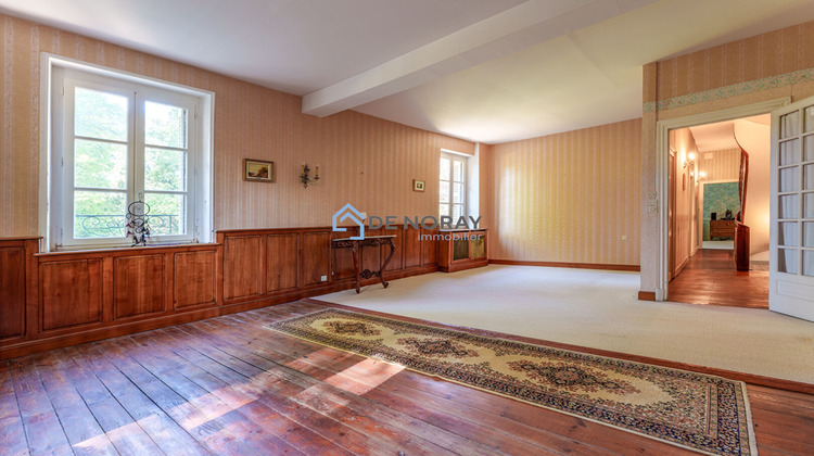 Ma-Cabane - Vente Maison LUSSAULT-SUR-LOIRE, 371 m²