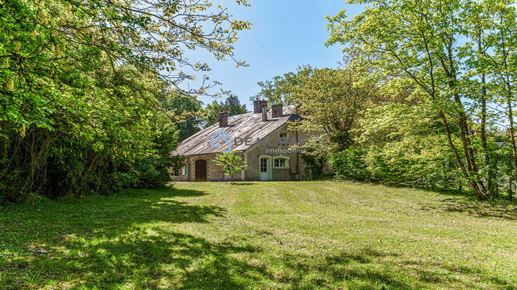 Ma-Cabane - Vente Maison LUSSAULT-SUR-LOIRE, 371 m²