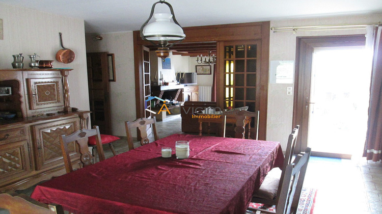 Ma-Cabane - Vente Maison Luxeuil-les-Bains, 217 m²