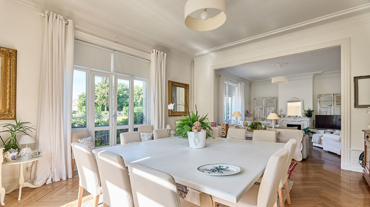 Ma-Cabane - Vente Maison LUXEUIL-LES-BAINS, 405 m²