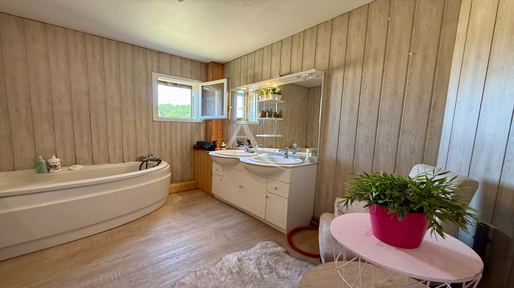 Ma-Cabane - Vente Maison LUZILLE, 245 m²