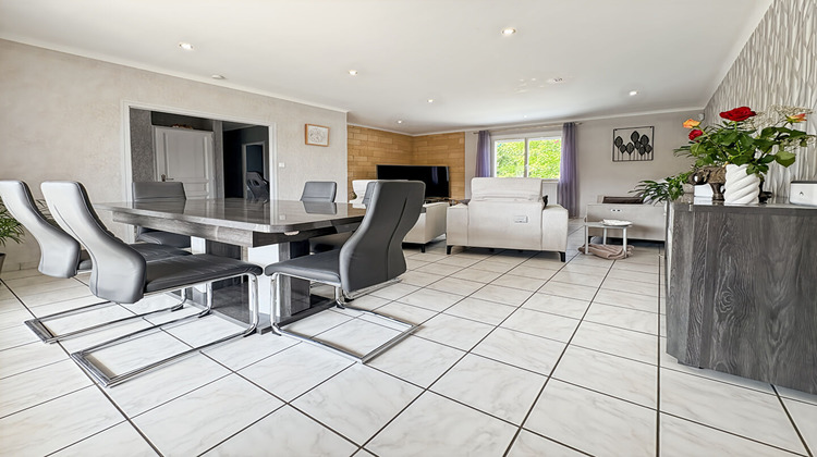Ma-Cabane - Vente Maison LUZINAY, 171 m²