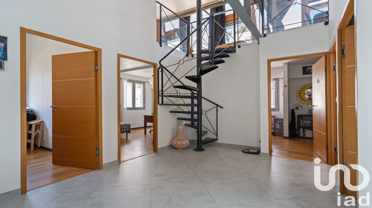Ma-Cabane - Vente Maison Lyon, 223 m²