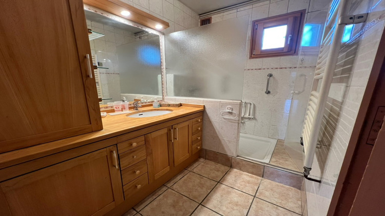 Ma-Cabane - Vente Maison LYON 8, 98 m²