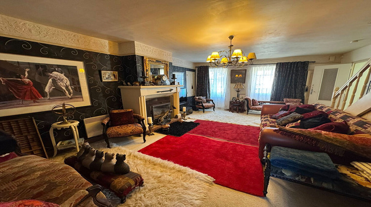 Ma-Cabane - Vente Maison MAGNAC-LAVAL, 209 m²