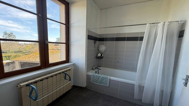 Ma-Cabane - Vente Maison MAGNAC-LAVAL, 119 m²