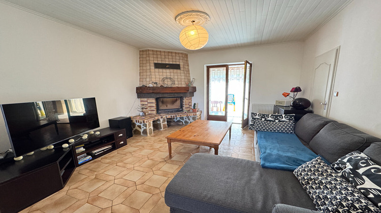 Ma-Cabane - Vente Maison MAGNAC-SUR-TOUVRE, 129 m²