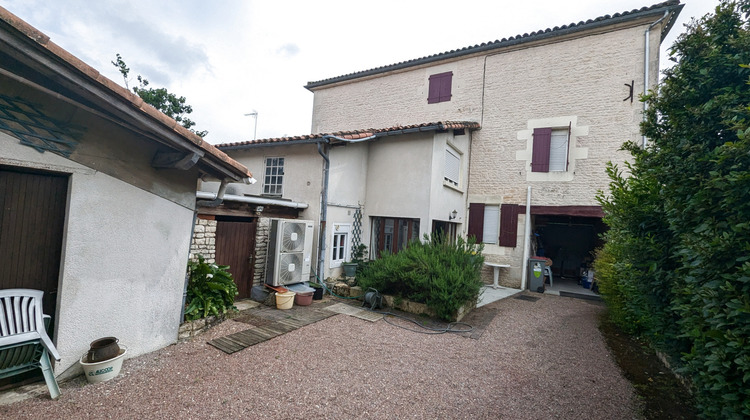 Ma-Cabane - Vente Maison Magné, 198 m²