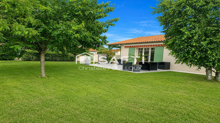 Ma-Cabane - Vente Maison Magne, 105 m²