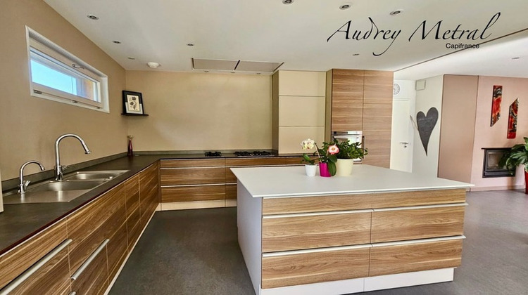 Ma-Cabane - Vente Maison MAGNIEU, 156 m²