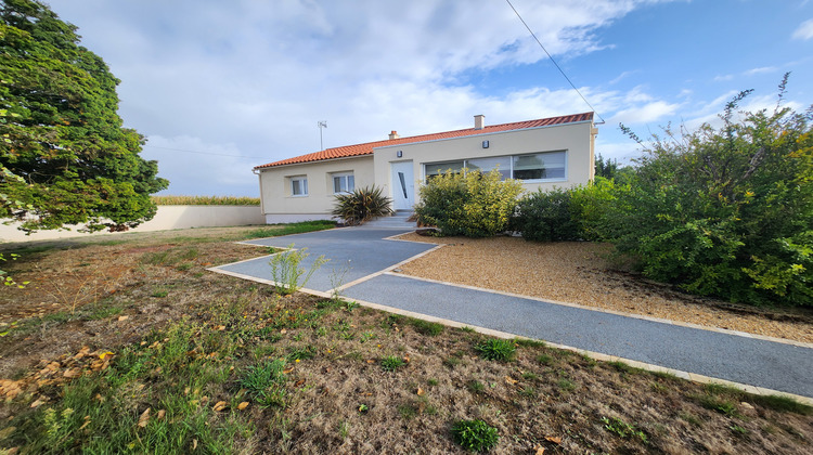 Ma-Cabane - Vente Maison Magnils-Reigniers, 108 m²