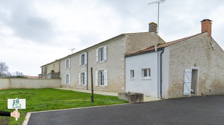 Ma-Cabane - Vente Maison Magnils-Reigniers, 200 m²