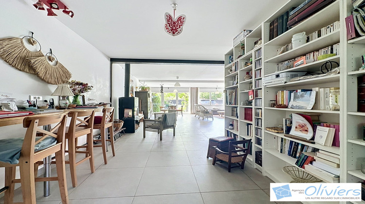 Ma-Cabane - Vente Maison Magny-les-Hameaux, 211 m²