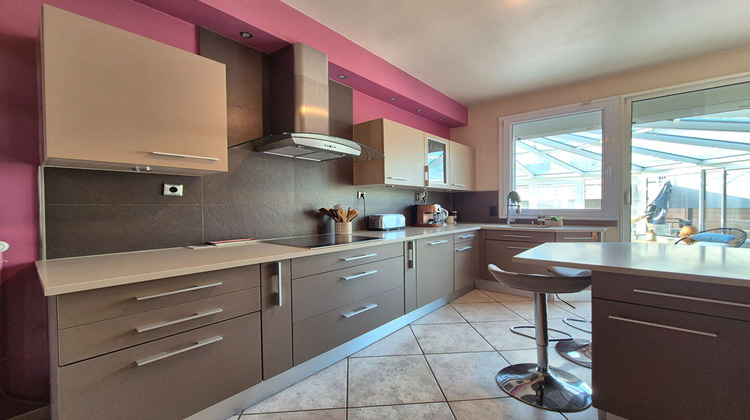Ma-Cabane - Vente Maison MAGNY-LES-HAMEAUX, 199 m²
