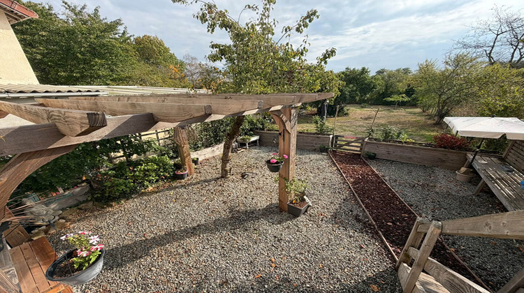 Ma-Cabane - Vente Maison MAILHAC-SUR-BENAIZE, 58 m²