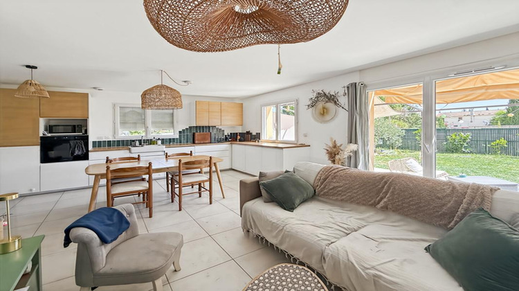 Ma-Cabane - Vente Maison MAILLANE, 67 m²
