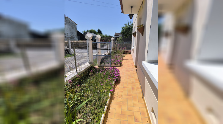 Ma-Cabane - Vente Maison Mairé-Levescault, 99 m²