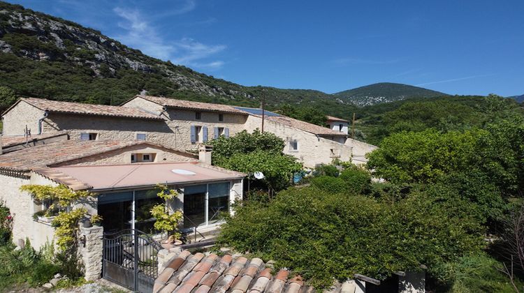 Ma-Cabane - Vente Maison MALAUCENE, 328 m²