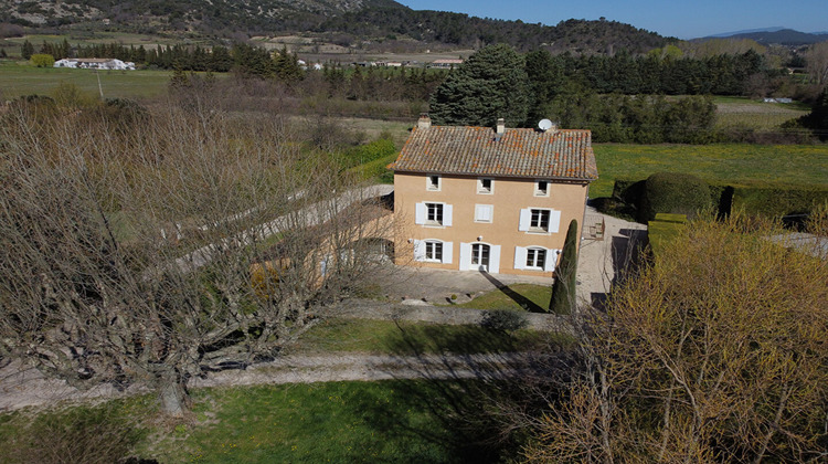Ma-Cabane - Vente Maison MALAUCENE, 200 m²