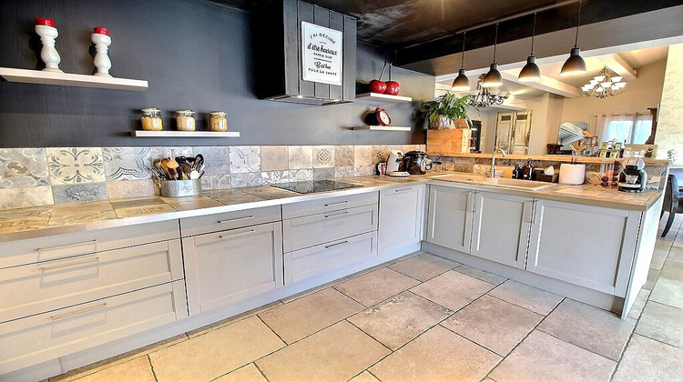 Ma-Cabane - Vente Maison MALAUCENE, 186 m²