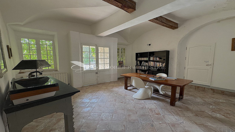 Ma-Cabane - Vente Maison Malemort-du-Comtat, 200 m²