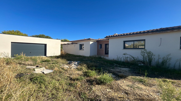 Ma-Cabane - Vente Maison MALEMORT-DU-COMTAT, 136 m²