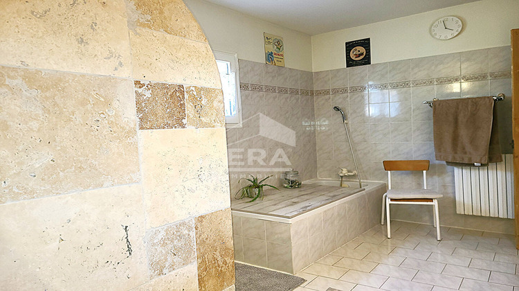 Ma-Cabane - Vente Maison MALEMORT-DU-COMTAT, 160 m²