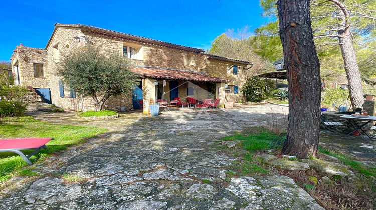 Ma-Cabane - Vente Maison MALEMORT-DU-COMTAT, 227 m²