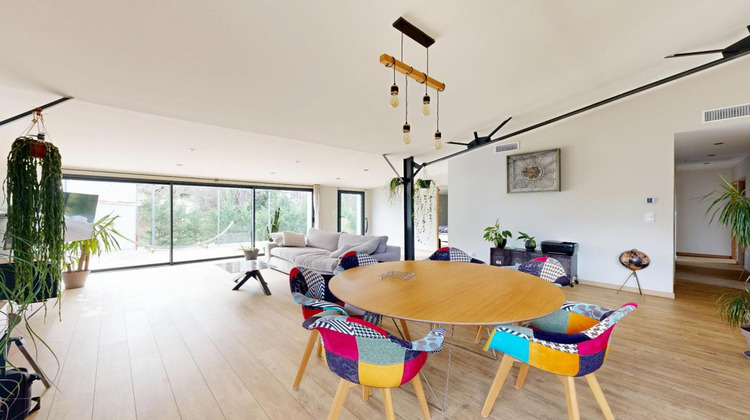 Ma-Cabane - Vente Maison MALEMORT DU COMTAT, 140 m²